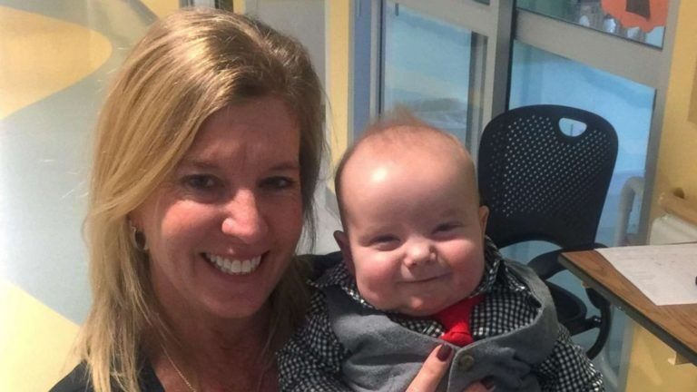A kórházi nővér fogadta örökbe a náluk kezelt kisbabát